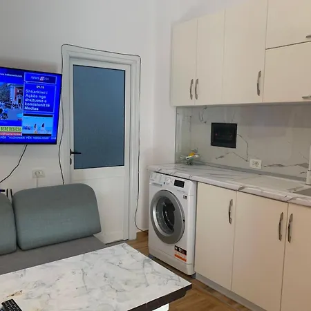 Lungo Mare Te Carburanti Castrati Apartment